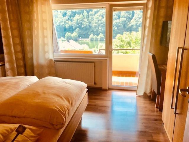 Hotel Weingut Dehren Ellenz-Poltersdorf Extérieur photo